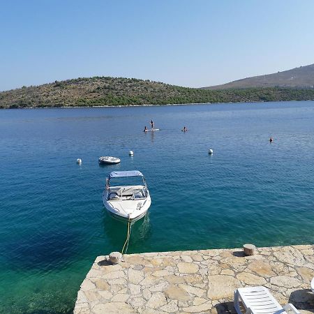 Grebaštica Beautiful Villa 6 Metres From Sea מראה חיצוני תמונה