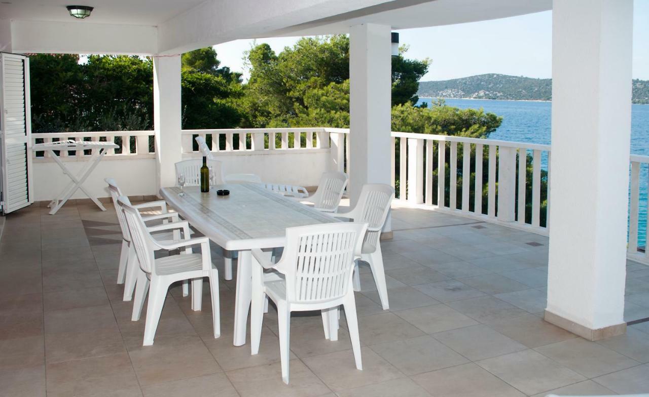 Grebaštica Beautiful Villa 6 Metres From Sea מראה חיצוני תמונה