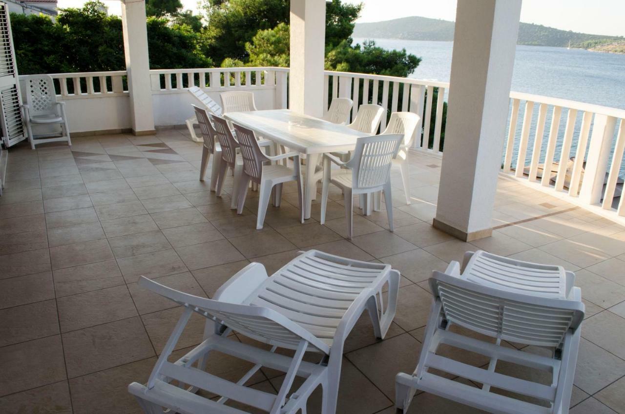 Grebaštica Beautiful Villa 6 Metres From Sea מראה חיצוני תמונה